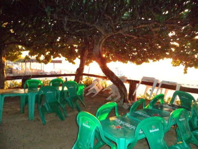 Pousada Vira Sol Hotel Trairi Bagian luar foto